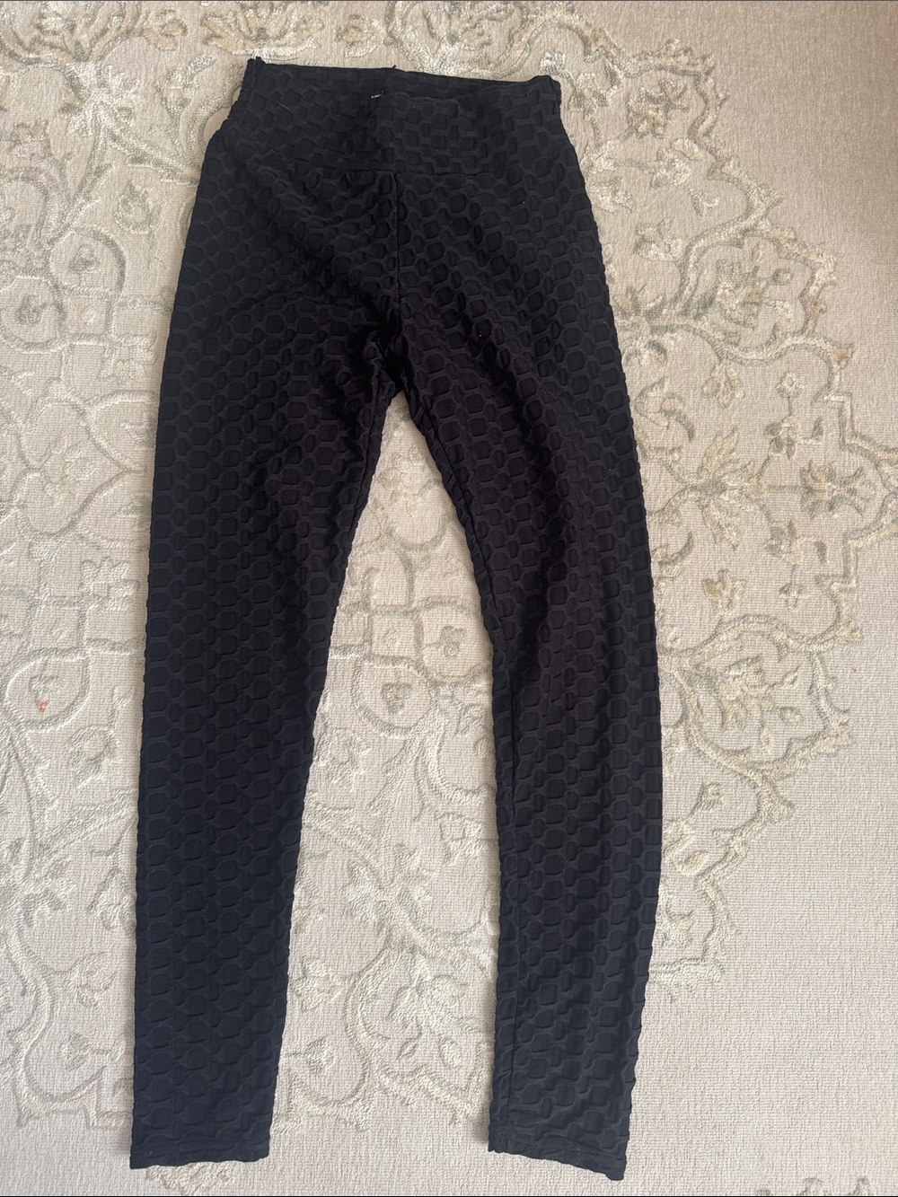 Kids Black Textured High-Waist Leggings